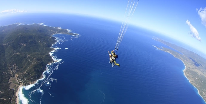 Meilleure période pour un saut en parachute dans le Var